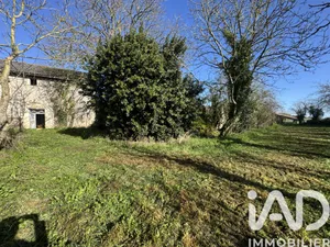 Maison de campagne à Saint-Jean-de-Sauves (86330)