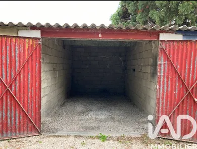 House in Troyes (10000)