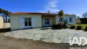 Maison à Grosbreuil (85440)