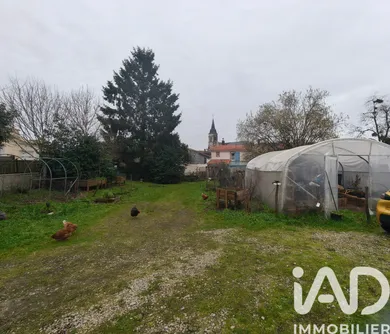 Terrain à bâtir à Montréverd (85260)