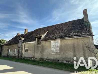 Maison à Saint-Christophe-du-Jambet (72170)