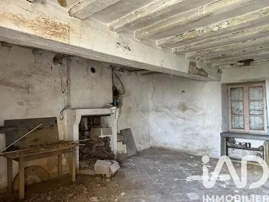 Maison à Saint-Christophe-du-Jambet (72170)