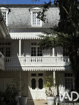 Maison à Oloron-Sainte-Marie (64400)