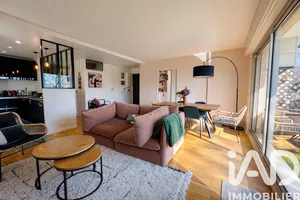 Apartment in Bougival (78380)