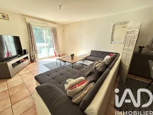 Traditional house in Entraigues-sur-la-Sorgue (84320)