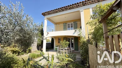 House in Pertuis (84120)