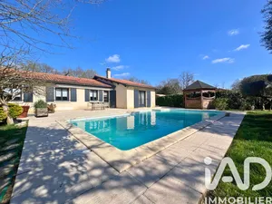 House in Quinsac (33360)