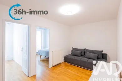 Apartment in Paris (75011)