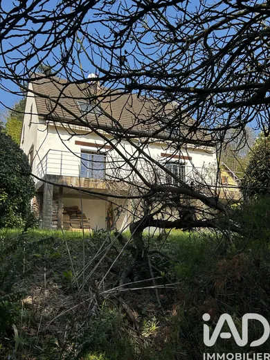 House in Champagne-sur-Oise (95660)