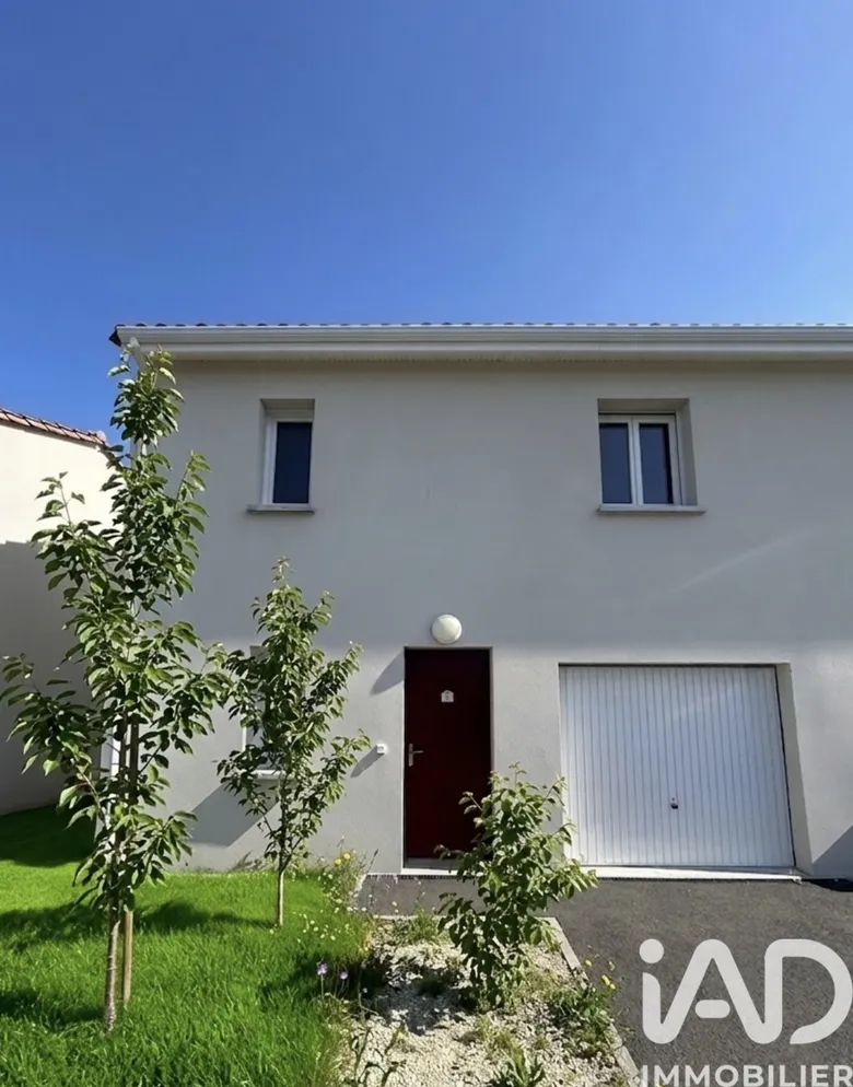 Maison 3 pièces 68 m² · à Bassens · 67,8 m² · 280 000 €