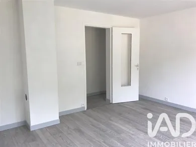 Appartement à Salins-les-Bains (39110)
