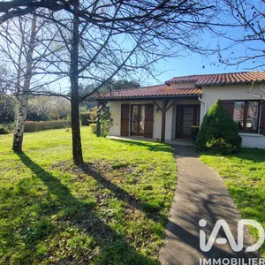 House in Aillas (33124)