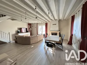 Maison à Saint-Laurent-en-Gâtines (37380)