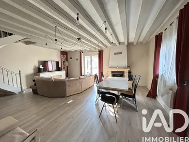 Maison à Saint-Laurent-en-Gâtines (37380)