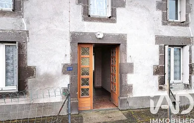 Maison de campagne à Bourg-Lastic (63760)