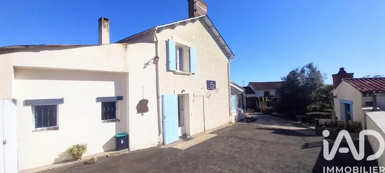 Maison 8 pièces 164 m² · à Venansault · 164 m² · 245 000 €