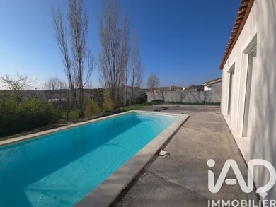 Traditional house in Vacquières (34270)