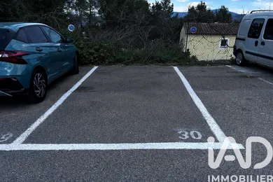 Parking in La Trinité (06340)