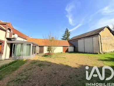 Longere in Yèvres (28160)