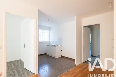 Apartment in Châtillon (92320)