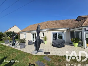Pavillon à Pontvallain (72510)