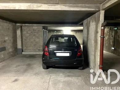 Parking in Paris (75014)