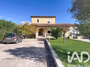 Maison traditionnelle à Saint-Victoret (13730)