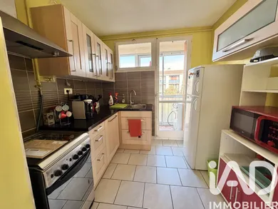 Apartment in Salon-de-Provence (13300)