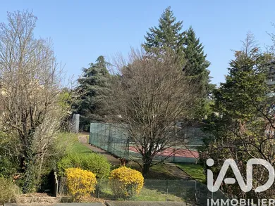 Apartment in Sainte-Foy-lès-Lyon (69110)