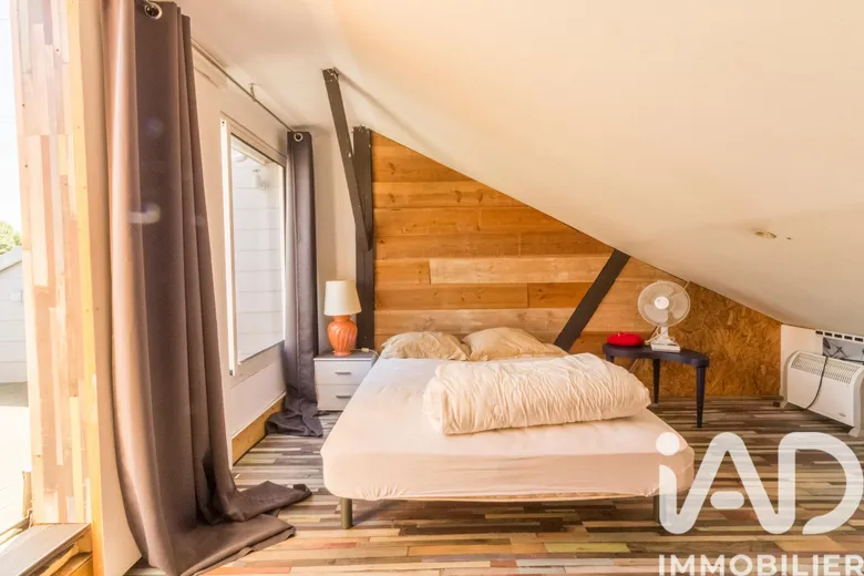Immeuble 140 m² · à La Teste-de-Buch · 140 m² · 307 000 €