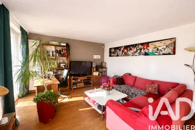 Apartment in Collonges-au-Mont-d'Or (69660)