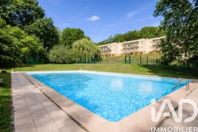 Apartment in Collonges-au-Mont-d'Or (69660)