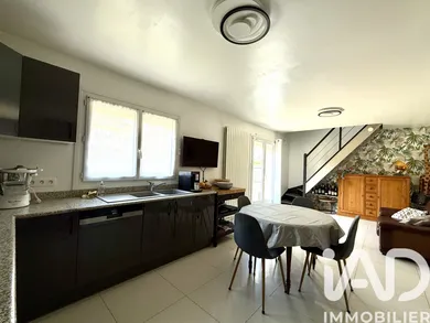 House in Sucy-en-Brie (94370)