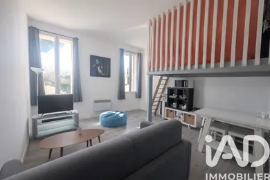 Apartment in Saint-Rémy-de-Provence (13210)