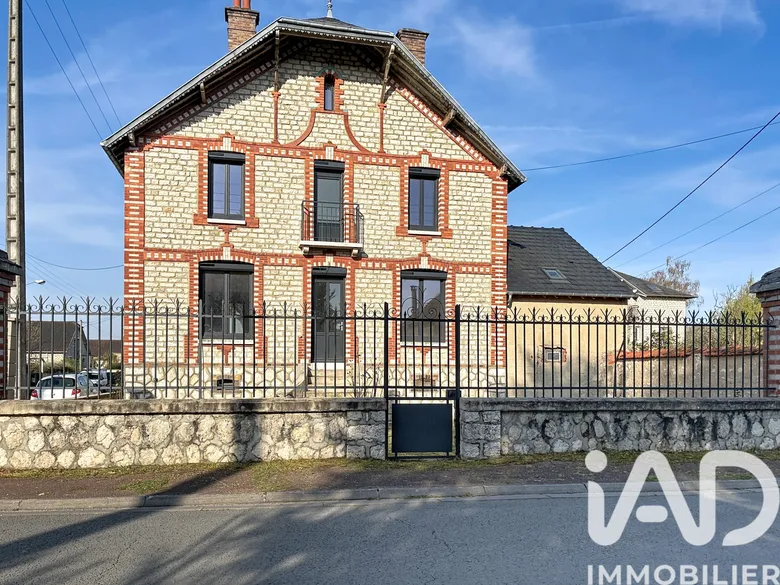 Maison 6 pièces 146 m² · à Dordives · 146 m² · 339 000 €