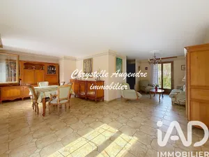 House in Palaiseau (91120)