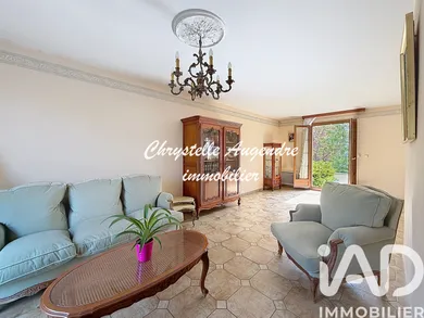 House in Palaiseau (91120)
