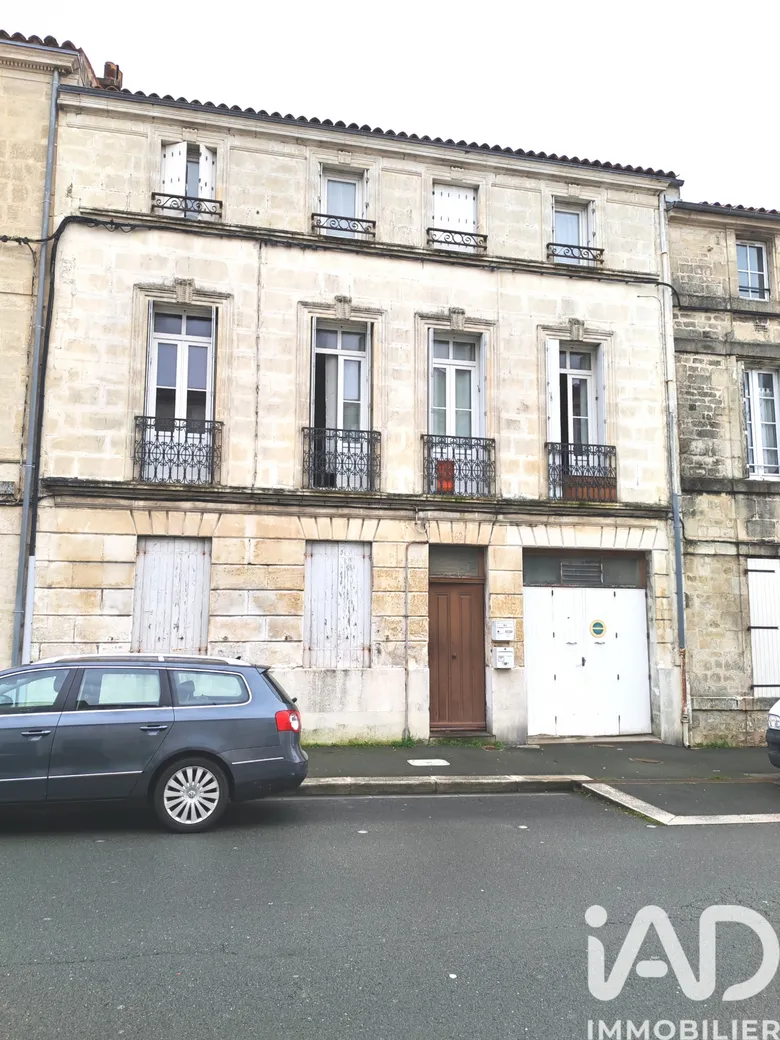 Appartement 3 pièces 53 m² · à Rochefort · 53 m² · 134 000 €