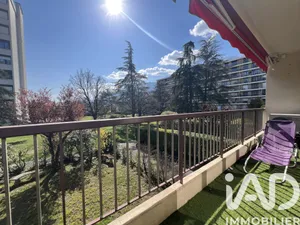 Apartment in Échirolles (38130)