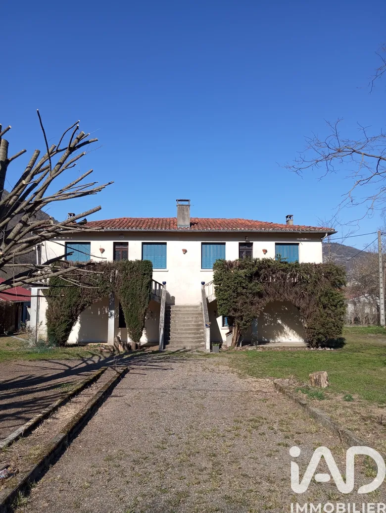 Maison 6 pièces 122 m² · à Siradan · 122 m² · 134 000 €