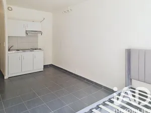 Apartment in Grigny (91350)