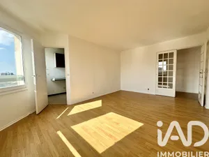 Apartment in Créteil (94000)