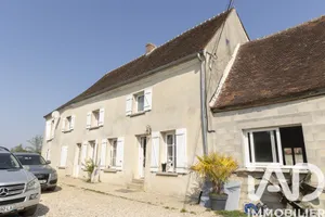 Longere in Saint-Denis-lès-Rebais (77510)