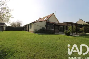 Maison traditionnelle à Septeuil (78790)