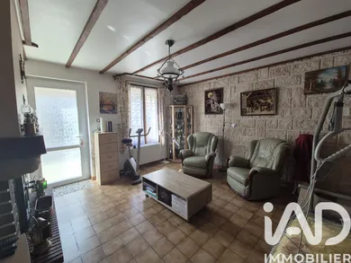Maison de ville à Noyers-Pont-Maugis (08350)
