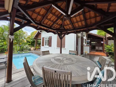 House in Sainte-Anne (97227)