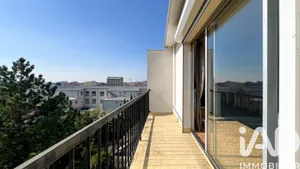 Apartment in Fontenay-sous-Bois (94120)