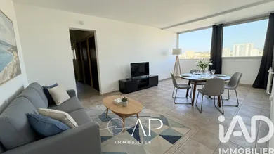 Apartment in Toulon (83000)