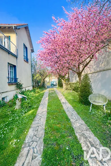 Traditional house in Taverny (95150)