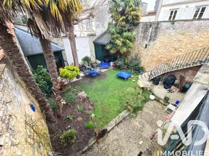 Townhouse in Rochefort (17300)